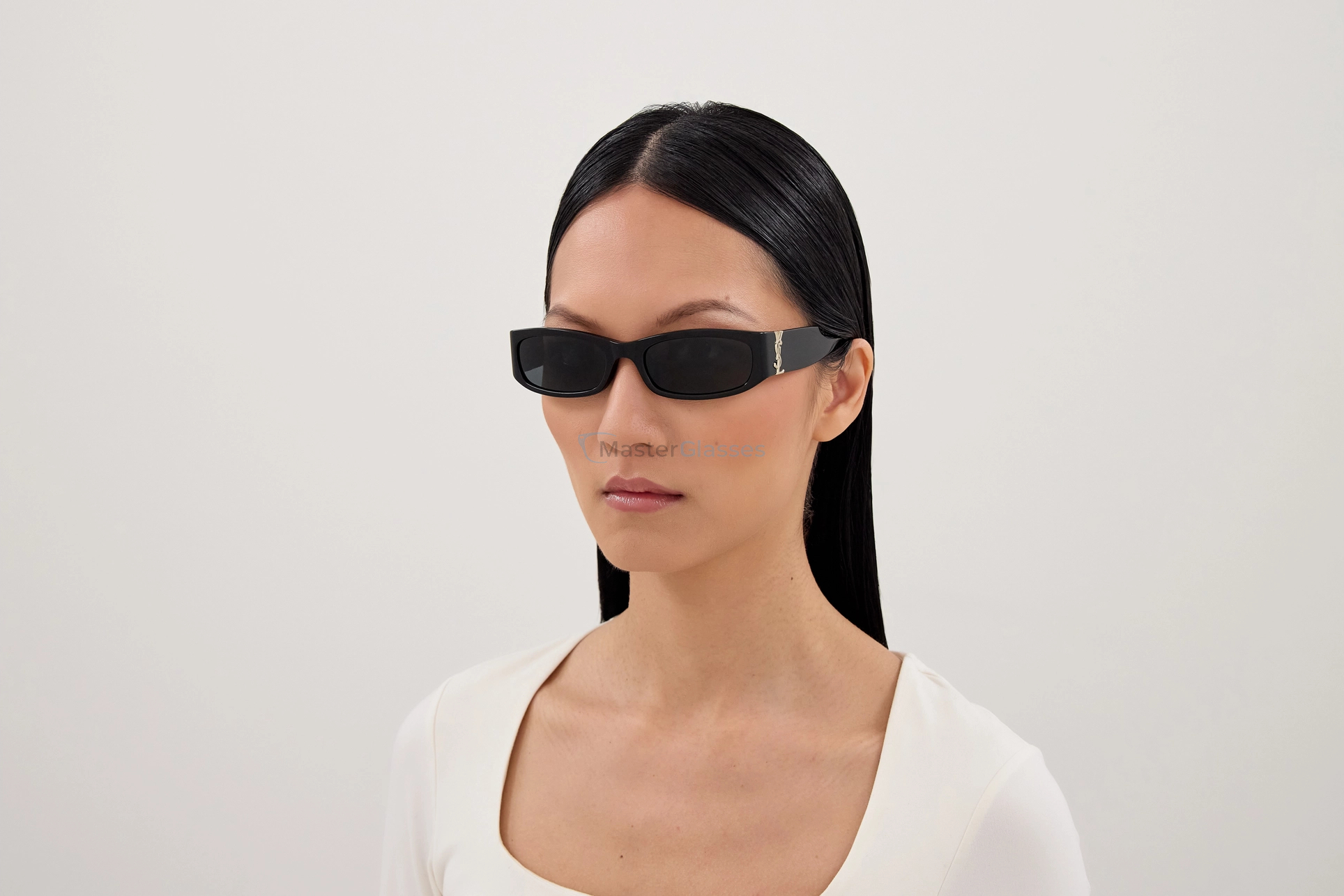 Солнцезащитные очки Saint Laurent SL M152/F 001