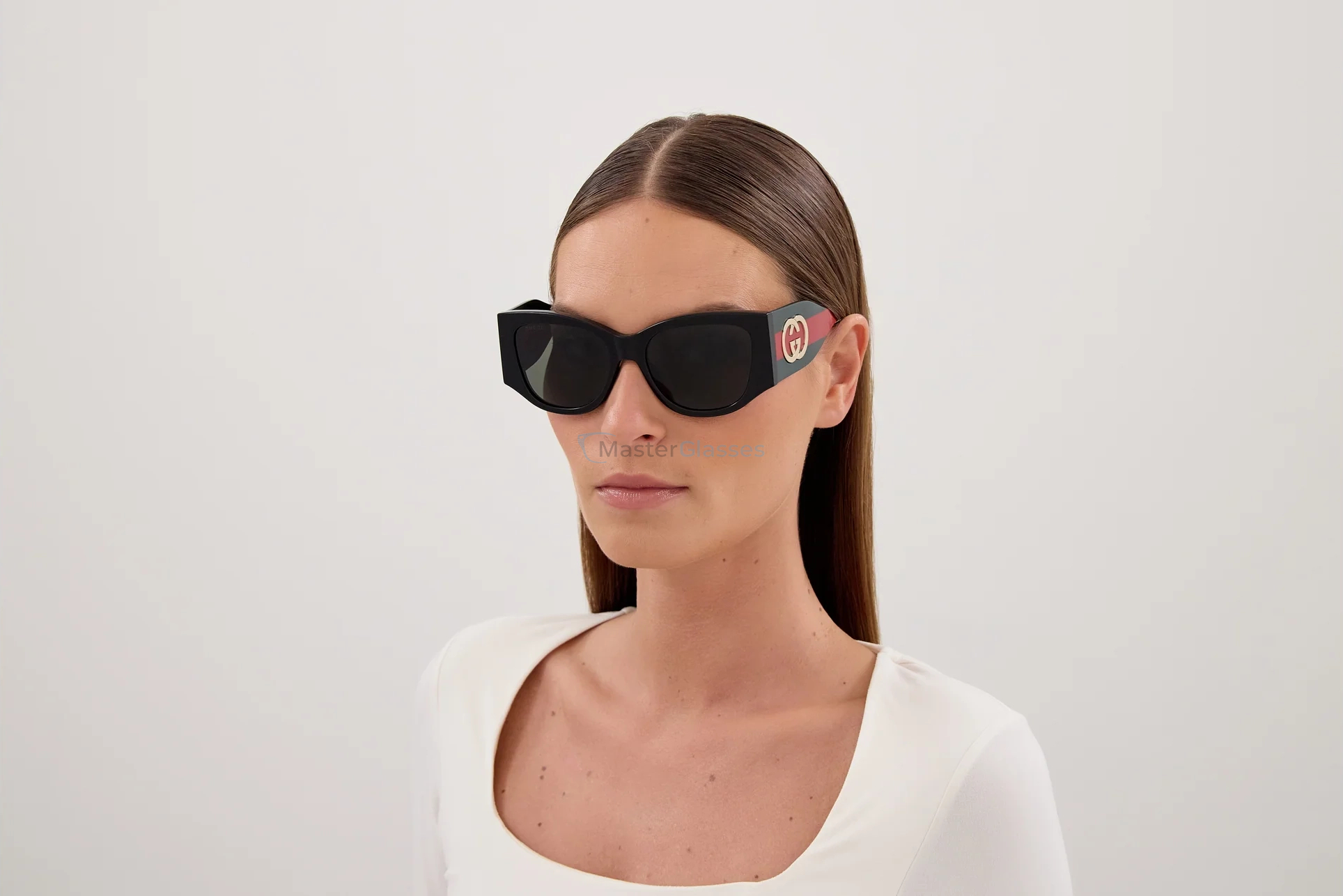 Солнцезащитные очки Gucci GG2115S-001 55