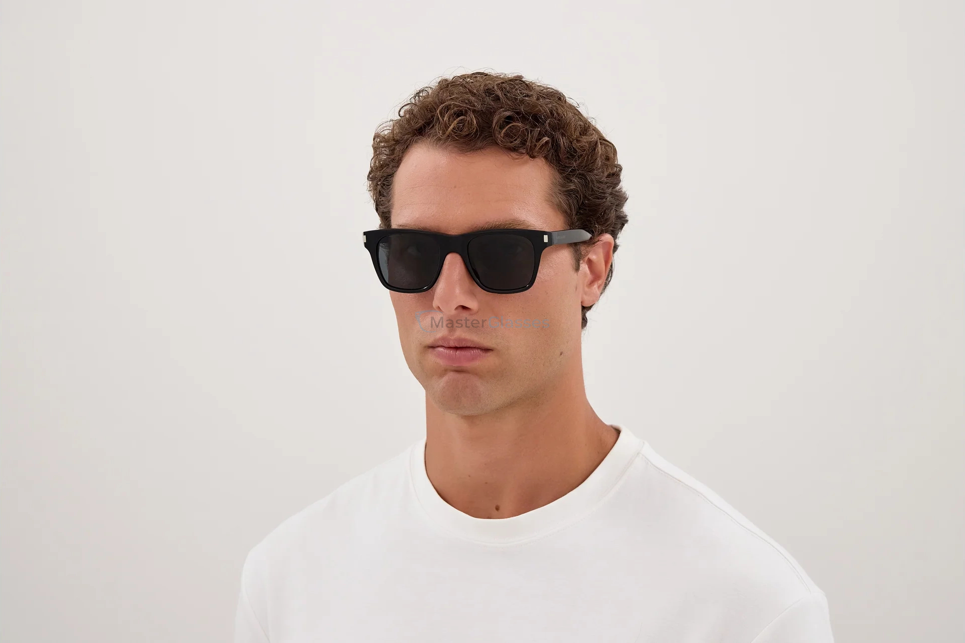Солнцезащитные очки Saint Laurent SL 875-001 50