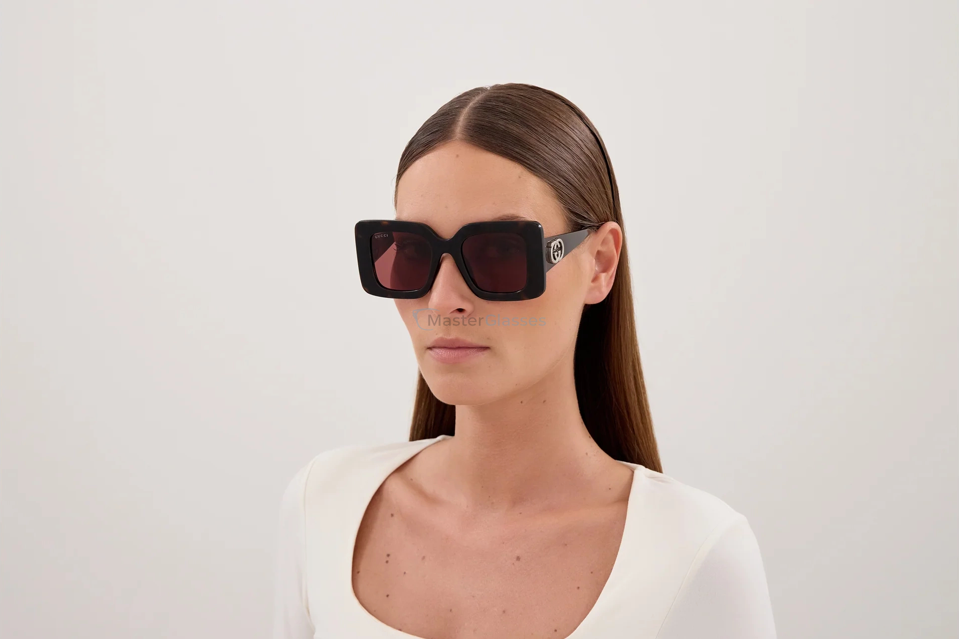 Солнцезащитные очки Gucci GG2025S-002