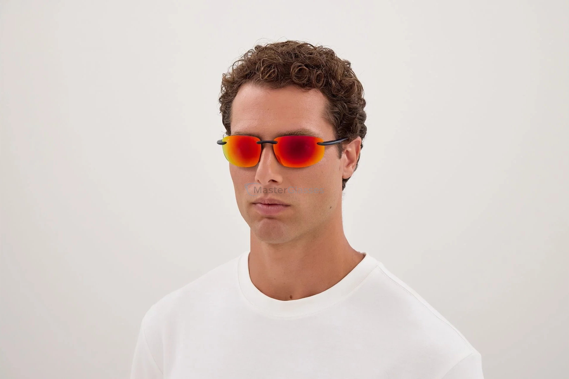 Солнцезащитные очки Maui Jim MJ0676S-005