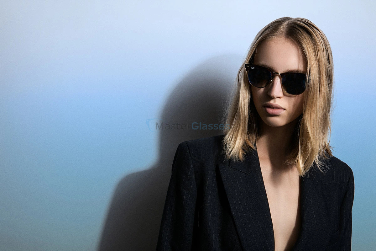 Солнцезащитные очки Ray-Ban Clubmaster Classic RB3016 W0365