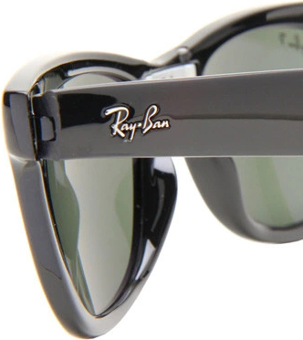 Солнцезащитные очки Ray-Ban Wayfarer Folding Classic RB4105 601