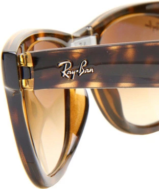 Солнцезащитные очки Ray-Ban Wayfarer Folding Classic RB4105 710/51